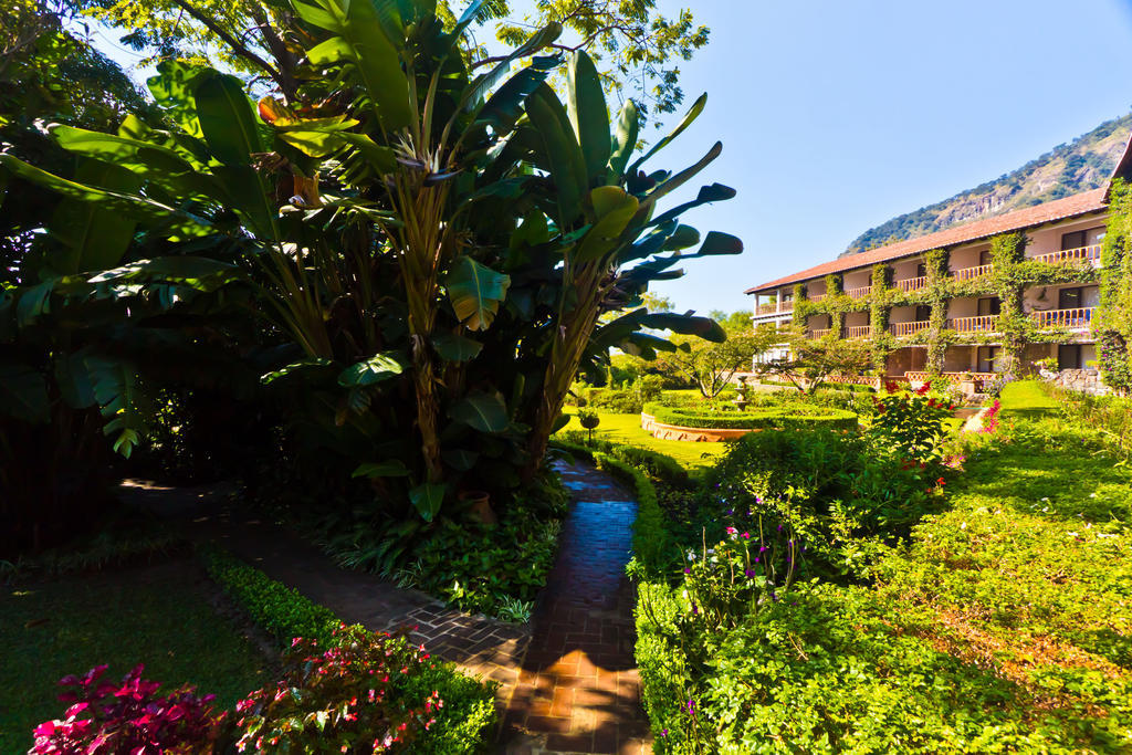 Hotel Atitlan Panajachel Exterior photo